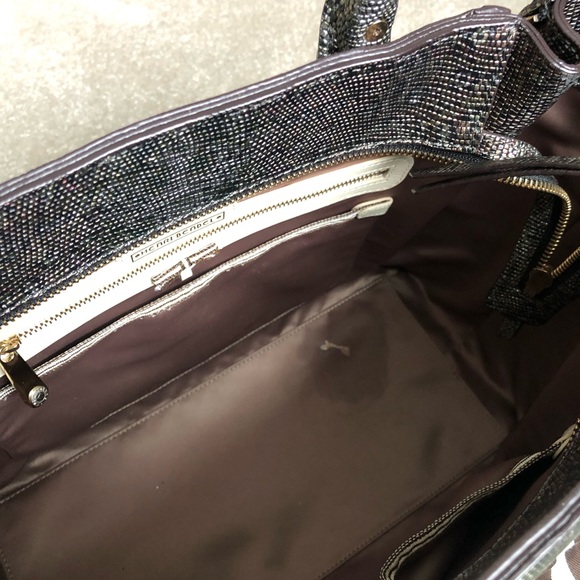 Henri Bendel A List Leather Satchel in Lizard with Gold Hardware - Picture 8 of 11